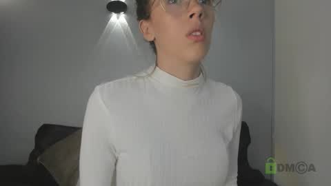 yulievans online show from 01/03/25, 11:23