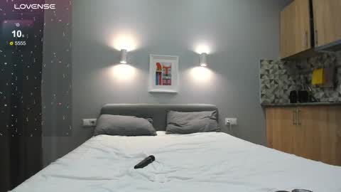 Yulia Terner online show from 11/14/25, 10:58