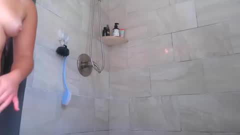 Payton kelly online show from 10/11/25, 04:27