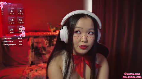 Snapshot of yummy_maya chatting on 02/14/25, 11:10 Chimi online show from 02/14/25, 11:10
