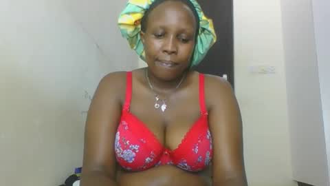 yummytitiess online show from 11/02/25, 04:15