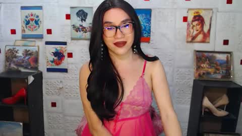 Snapshot of yumyumgreatcumts chatting on 09/15/25, 12:49 HOT CHLOE 3 online show from 09/15/25, 12:49