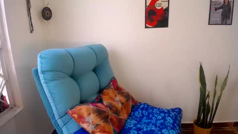 zara online show from 11/20/25, 07:35