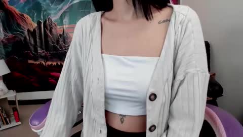 Yuna online show from 11/20/25, 04:18