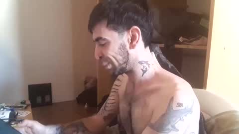 Yuumi online show from 10/17/25, 06:54