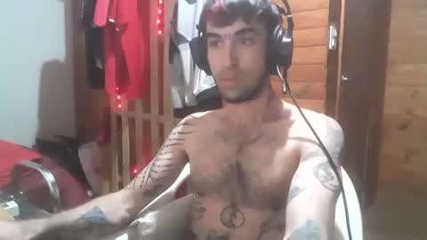 Yuumi online show from 10/25/25, 06:54