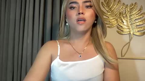 Miss Cali online show from 12/03/24, 06:48