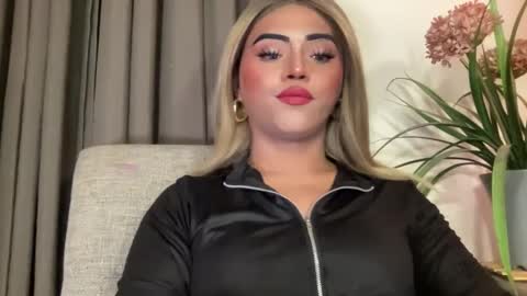 Miss Cali online show from 02/03/25, 06:56