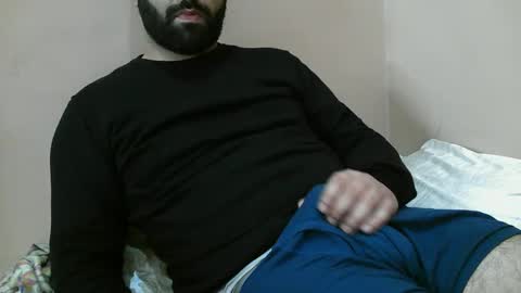 Snapshot of yxxtxxdentyk chatting on 01/16/25, 05:53 Bi BearXXX online show from 01/16/25, 05:53