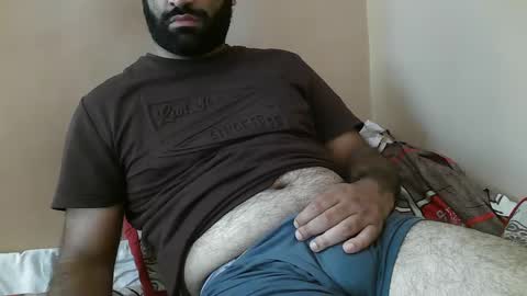 Snapshot of yxxtxxdentyk chatting on 10/04/25, 06:22 Bi BearXXX online show from 10/04/25, 06:22