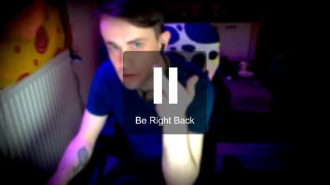 Snapshot of yyscript chatting on 12/17/24, 11:38 online show from 12/17/24, 11:38