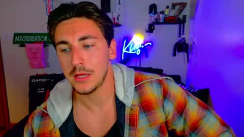 Snapshot of zach_rhyder chatting on 10/07/25, 01:47 Zach Rhyder online show from 10/07/25, 01:47