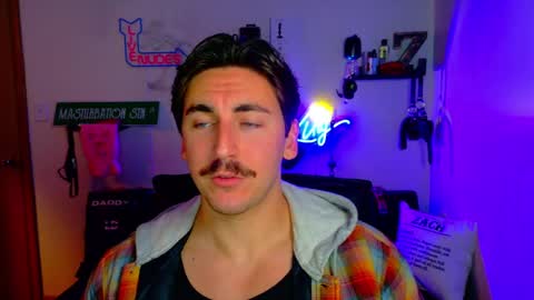 Snapshot of zach_rhyder chatting on 11/06/25, 02:12 Zach Rhyder online show from 11/06/25, 02:12