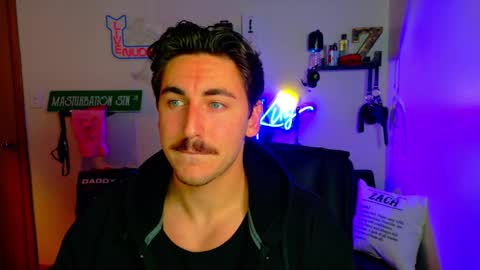 Snapshot of zach_rhyder chatting on 11/10/25, 02:32 Zach Rhyder online show from 11/10/25, 02:32