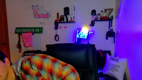 Snapshot of zach_rhyder chatting on 11/13/25, 02:21 Zach Rhyder online show from 11/13/25, 02:21