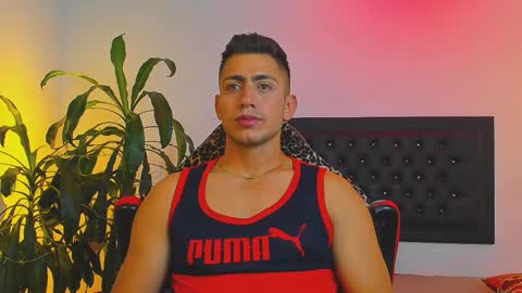 zachpri20 online show from 12/05/25, 07:06