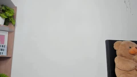 zack online show from 10/25/25, 04:02