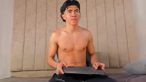 Snapshot of zack_conor chatting on 01/07/25, 03:54 zack conor online show from 01/07/25, 03:54