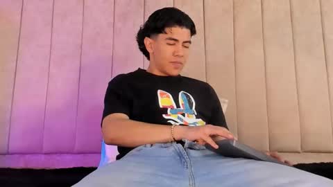 Snapshot of zack_conor chatting on 02/11/25, 12:16 zack conor online show from 02/11/25, 12:16