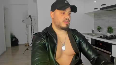 Zack online show from 02/04/25, 02:39