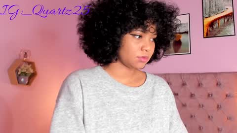 Snapshot of zafiiraa chatting on 12/19/24, 11:39 zafira online show from 12/19/24, 11:39
