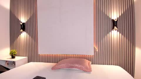 Snapshot of zafiiraa chatting on 03/07/25, 11:51 zafira online show from 03/07/25, 11:51