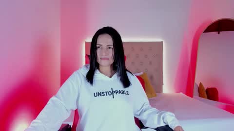 Snapshot of zafiro__brown chatting on 10/03/25, 11:40 Zafiro Brown online show from 10/03/25, 11:40