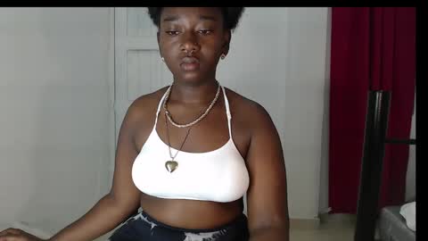 Snapshot of zahhysims chatting on 02/03/25, 11:20 zahhy online show from 02/03/25, 11:20