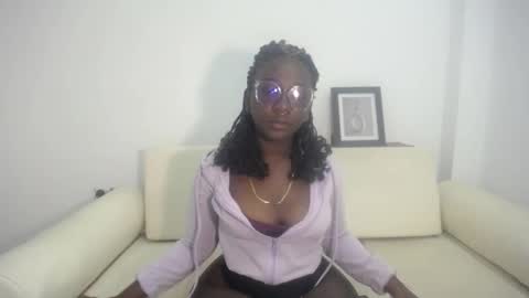 Snapshot of zahhysims chatting on 03/10/25, 11:32 zahhy online show from 03/10/25, 11:32