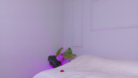 Snapshot of zanedawson chatting on 10/05/25, 12:58 Zane Dawson online show from 10/05/25, 12:58