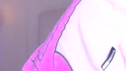 Snapshot of zanedawson chatting on 10/09/25, 05:16 Zane Dawson online show from 10/09/25, 05:16