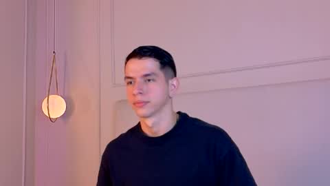 Snapshot of zanedawson chatting on 10/16/25, 11:44 Zane Dawson online show from 10/16/25, 11:44