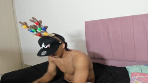 Snapshot of zanxley_ chatting on 12/09/24, 07:39 zanxley_ online show from 12/09/24, 07:39