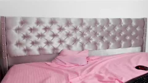 Snapshot of zanxley_ chatting on 01/10/25, 11:39 zanxley_ online show from 01/10/25, 11:39