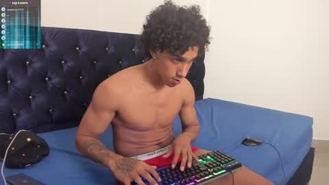 Snapshot of zanxley_ chatting on 02/25/25, 11:00 zanxley_ online show from 02/25/25, 11:00