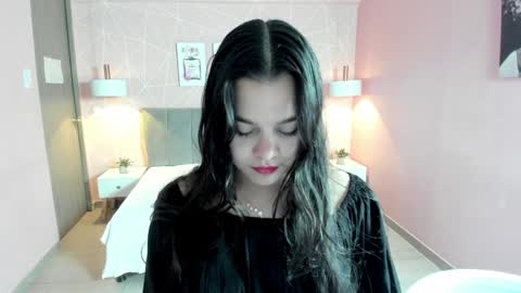 Zara Sweet  online show from 01/06/25, 12:13