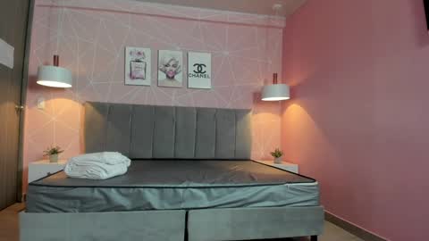 Zara Sweet  online show from 02/06/25, 12:16