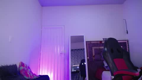 Zara online show from 10/24/25, 12:30