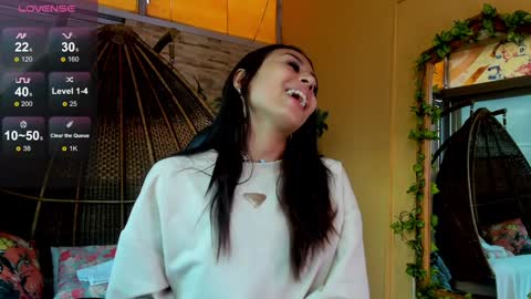 Zara Lim  online show from 12/05/24, 12:11