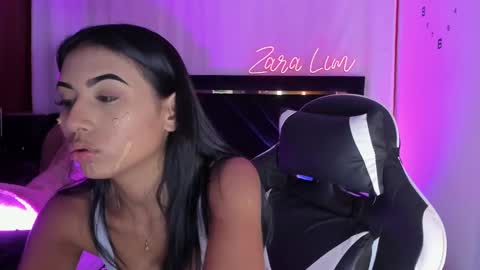 Zara Lim  online show from 09/29/25, 04:34