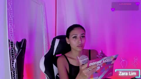 Zara Lim  online show from 10/03/25, 06:16