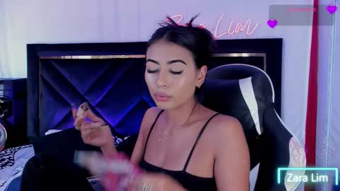 Zara Lim  online show from 10/29/25, 06:53