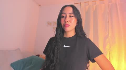 Snapshot of zaraparkers chatting on 09/15/25, 06:08 online show from 09/15/25, 06:08