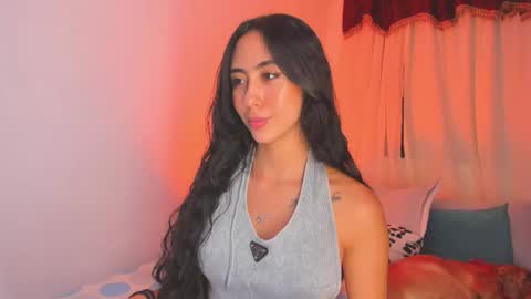 Snapshot of zaraparkers chatting on 10/24/25, 11:56 online show from 10/24/25, 11:56