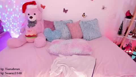Snapshot of zaratorres_ chatting on 12/28/24, 01:38 Zara online show from 12/28/24, 01:38