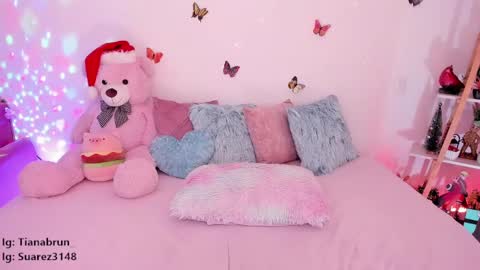 Snapshot of zaratorres_ chatting on 01/15/25, 01:41 Zara online show from 01/15/25, 01:41