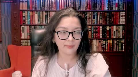 Zarifa online show from 10/22/25, 07:57