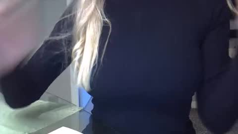 Zarina Swift online show from 11/04/25, 11:09