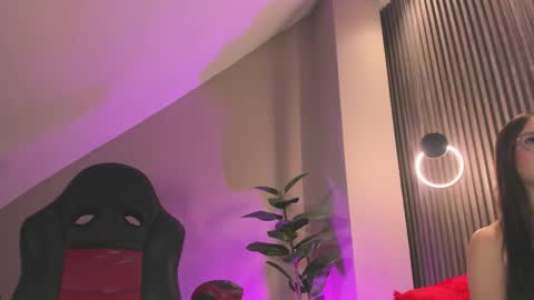 Zary online show from 11/08/25, 01:11