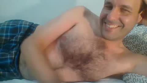 Snapshot of zasss40 chatting on 01/14/25, 01:04 Alex online show from 01/14/25, 01:04